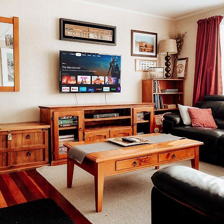 Alpine House Tongariro - Turangi Holiday Home Exterior foto